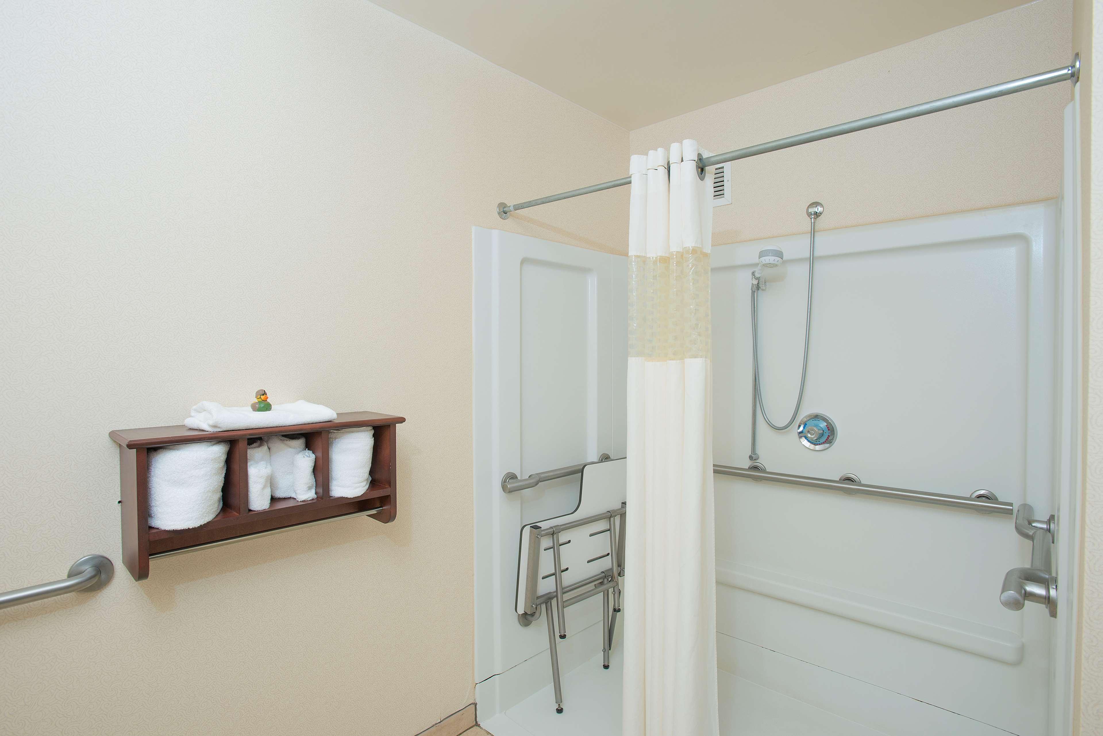Hampton Inn & Suites Cincinnati-Union Centre West Chester Bagian luar foto