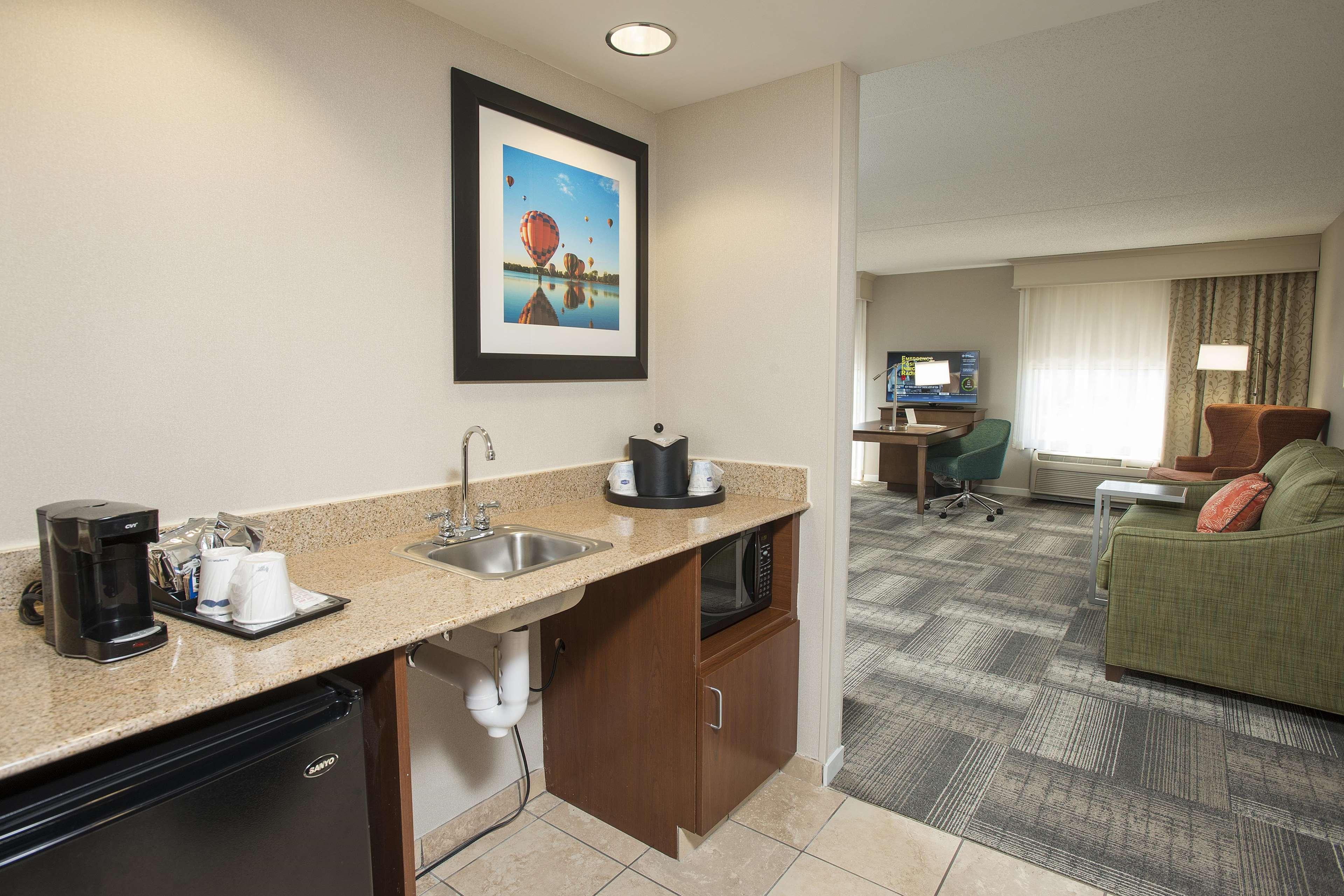Hampton Inn & Suites Cincinnati-Union Centre West Chester Bagian luar foto
