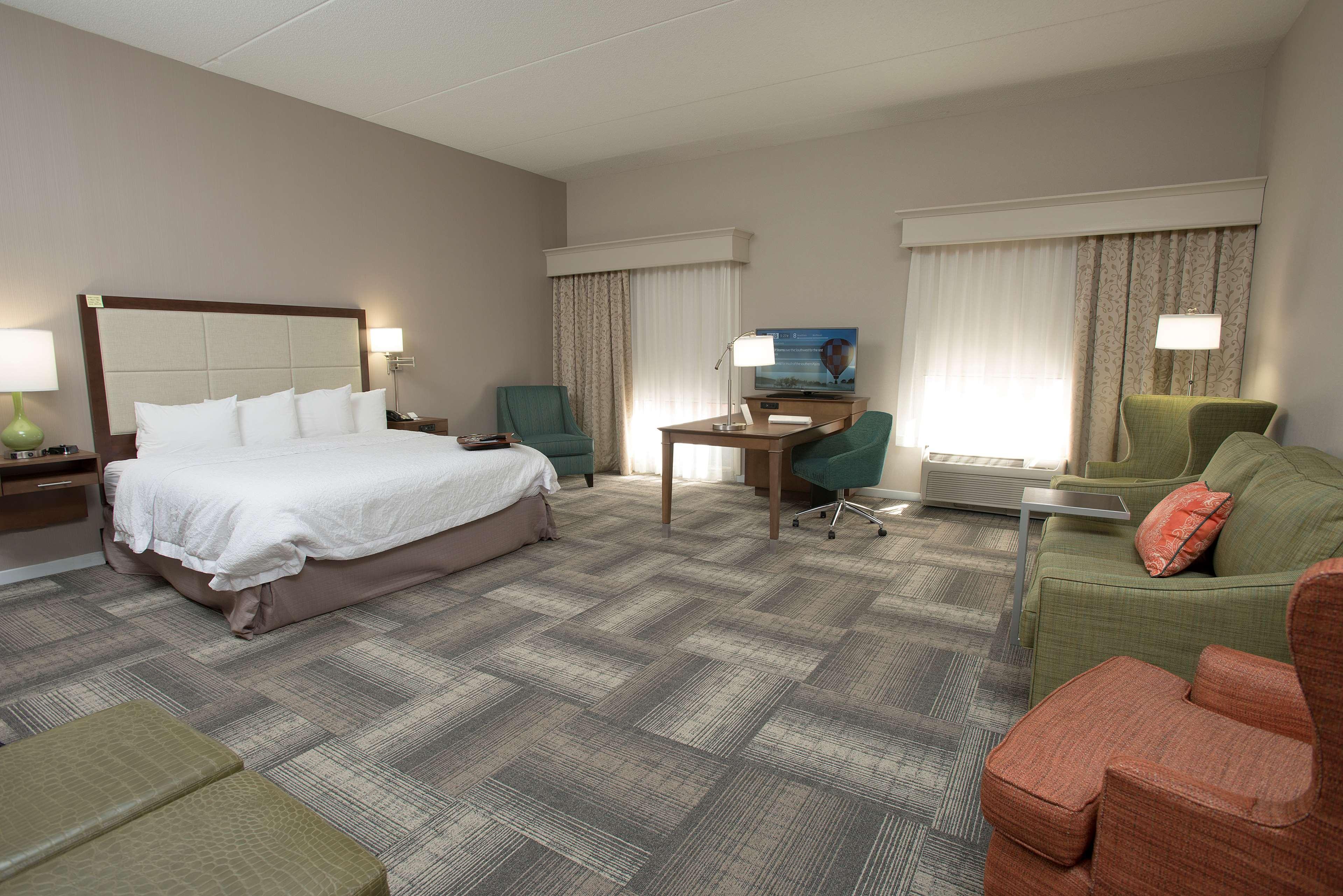 Hampton Inn & Suites Cincinnati-Union Centre West Chester Bagian luar foto